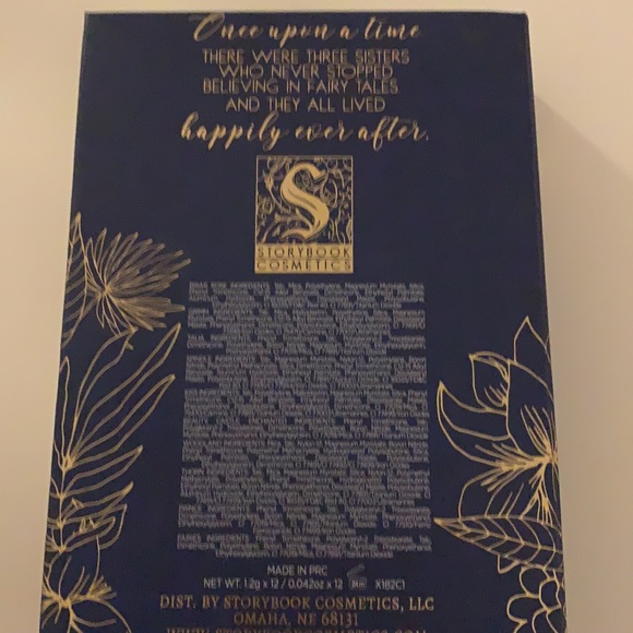 Storybook Cosmetics Little Briar Rose Palette - Picture 2 of 5